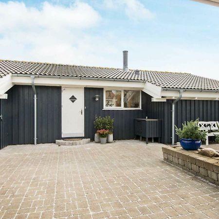 6 Person Holiday Home In Ebeltoft Exterior photo