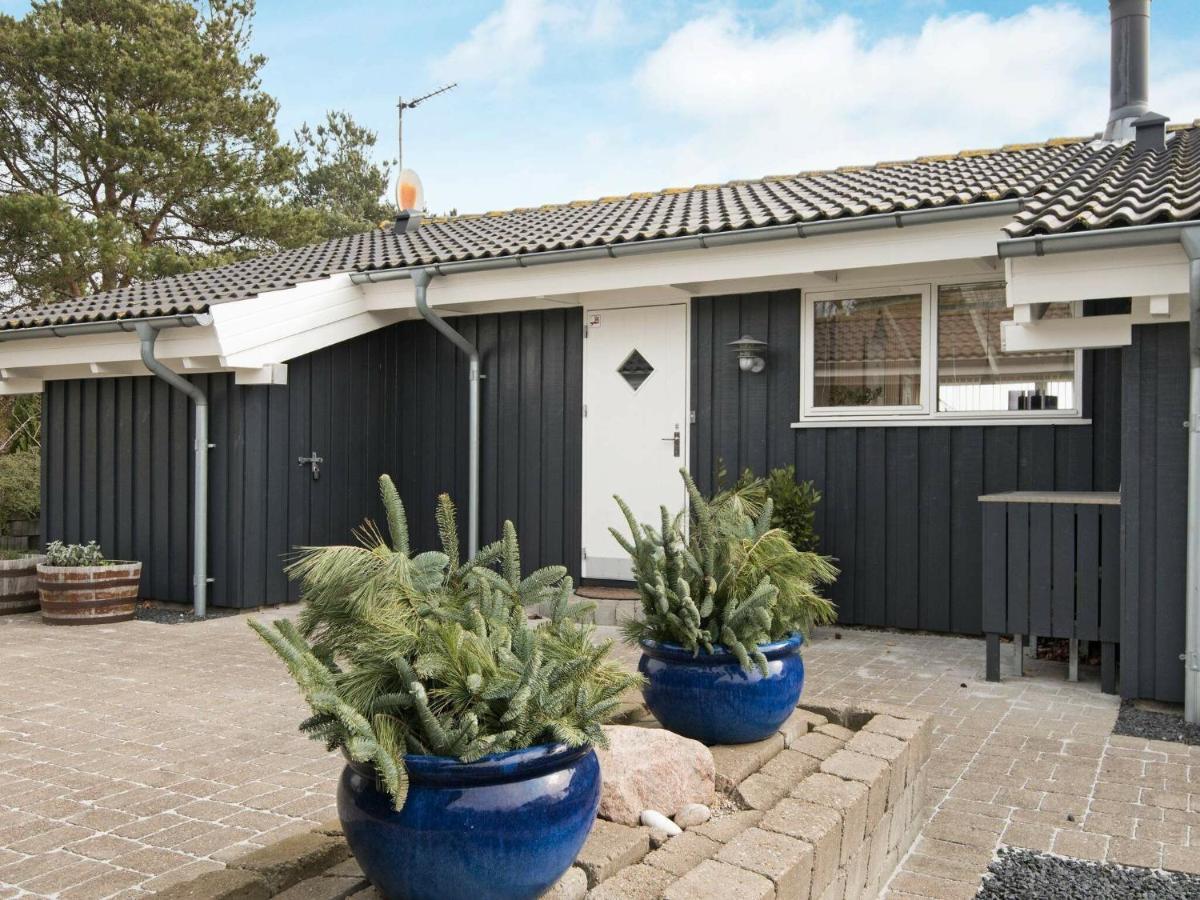 6 Person Holiday Home In Ebeltoft Exterior photo
